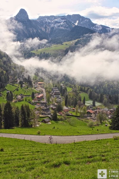 Riding from Les Avants to Sonloup