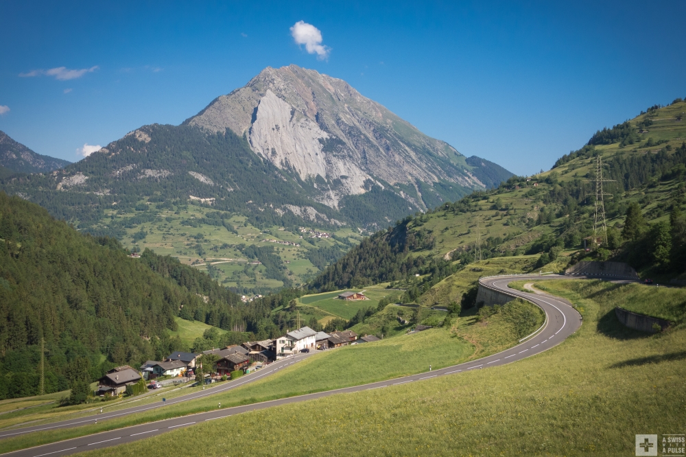 Cycling in the Alps: Tour du Mont Blanc in ultralight touring mode